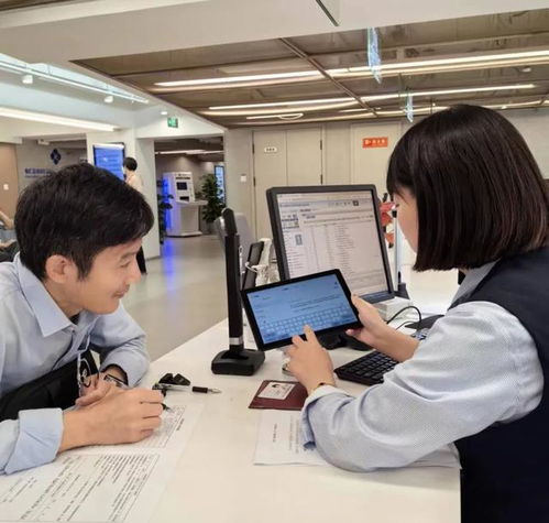 AI咨詢師上線上海徐匯“匯通辦”，政務(wù)服務(wù)大模型開啟智能新篇章